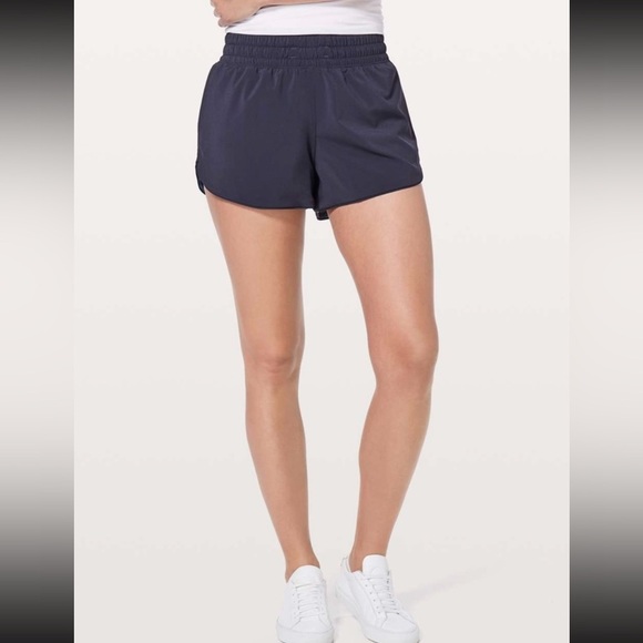 Lululemon Choose A Side Short *3" in Sun Dazed Multi Blue / Black Night - Picture 3 of 3